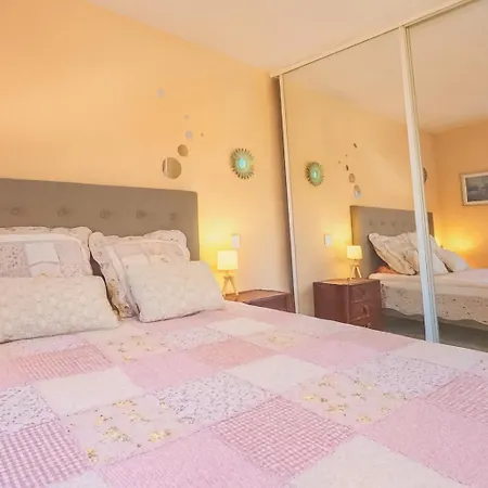 Appartement Lumineux Avec Terrasse&piscine