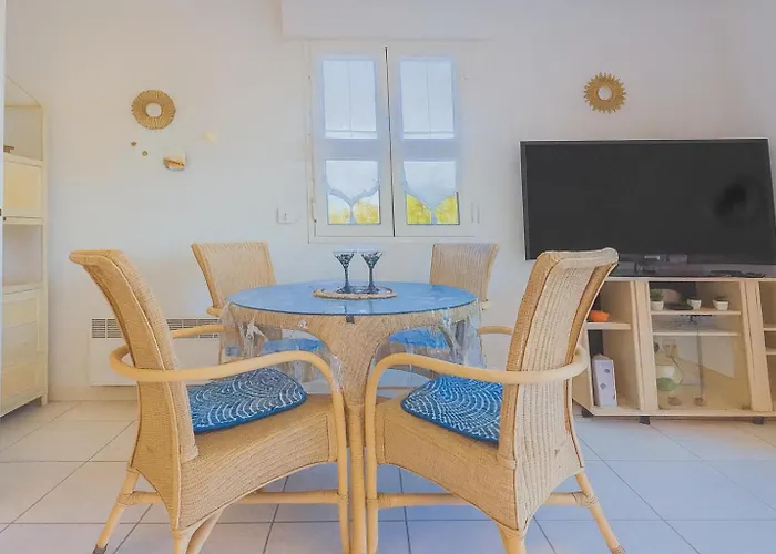 Lumineux Avec Terrasse & Piscine Apartmán